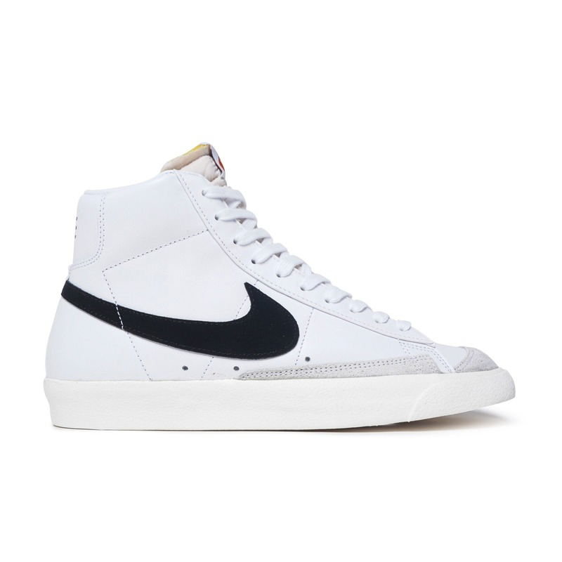 Untitled-design-188.png Nike Blazer Mid 77 Vintage White/Black - Image 1