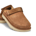 UGG Goldenstar Clog – Chestnut - Image 5